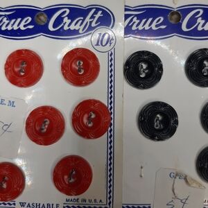 True Craft Vintage Red And Black Buttons Brand New Old Stock Made in USA & Japan